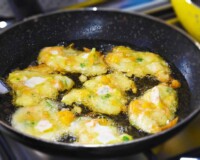 Frying zucchini parsley flowers pumpkin italy calabrian delicious